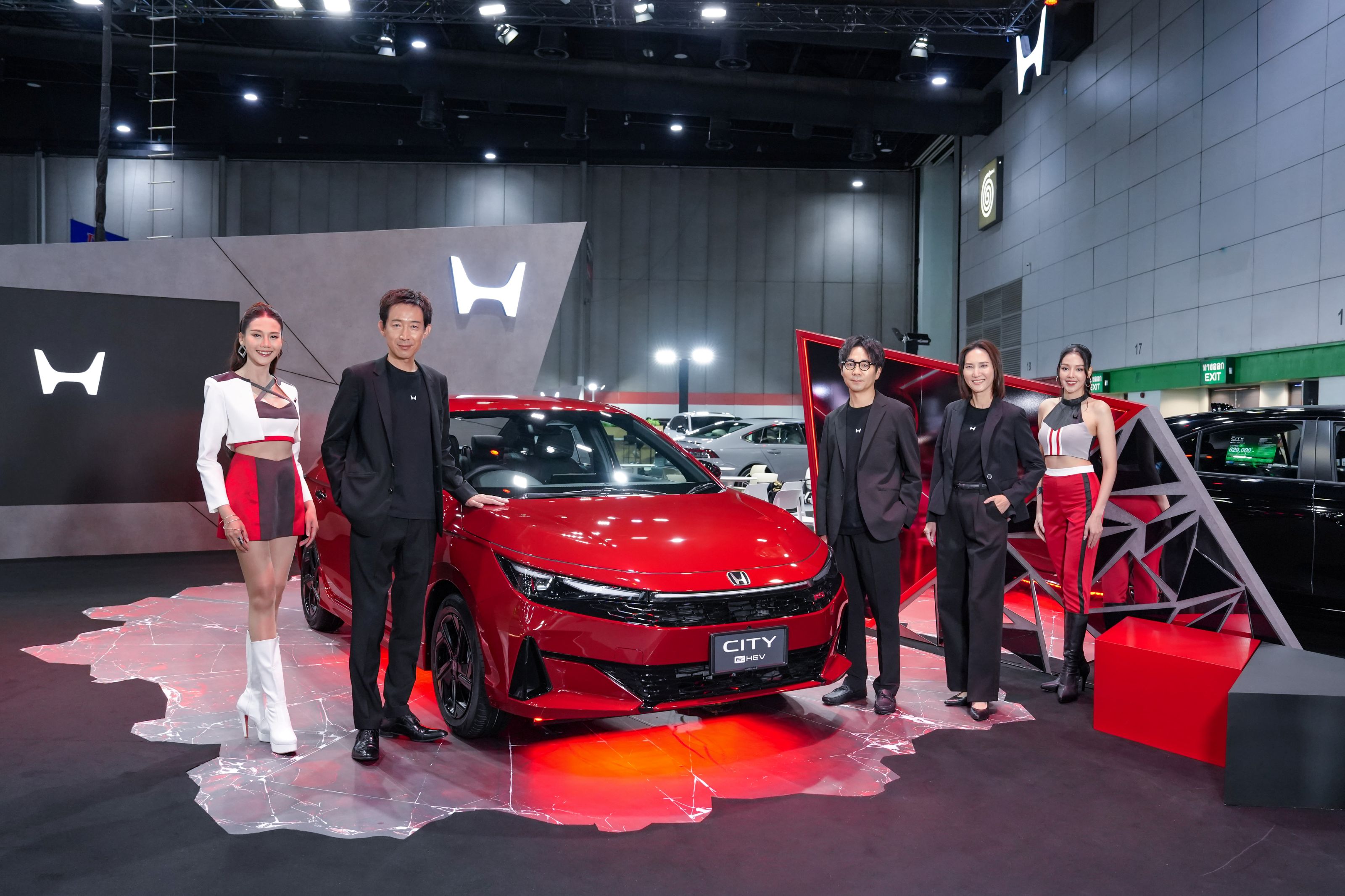 ฮอนด้า จัดแสดงไลน์อัป e:HEV และ EV ที่งาน FAST Auto Show Thailand 2026